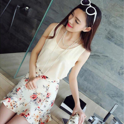 

Fashion Sexy V-Neck Backless Womens Tops And Blouses Korean Sleeveless Chiffon Shirts Solid Basic Summer Tees Wild Blouse Female