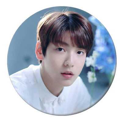 

Collection&Decorative Gifts for Fans Round Badge Tinplate Badge Korean New Idol Team of TXT Brooch