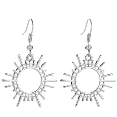 

Creative Alloy Geometric Sun Gear Shape Earings Design Fashion Shiny Silver UK