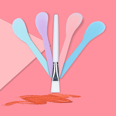 

5 Pcs Facial DIY Mask Brush Spoon Tools Set 4 Pcs Mask Spoon With 1 Pcs Mask Brushes Random Color