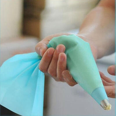 

3Sizes Silicone Reusable Icing Piping Cream Pastry Bag DIY Cake Decorating Tools
