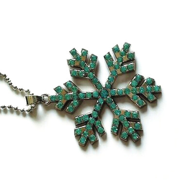

Christmas Ice Snowflake Charm Chain Necklace Pendant Jewelry Women Xmas Gift