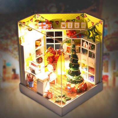 

Gotoamei Wooden DIY Miniature House Furniture LED House Decorate Creative Christmas Gifts