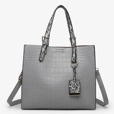 

2019 Woman Handbag Hard Serpentine Medium Size Advanced Fabrics PU Versatile Fashion Bag High-grade Autumn&Winter