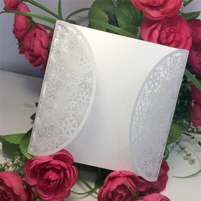 

10Pcs Romantic White Wedding Party Invitation Card Delicate Carved Flowers