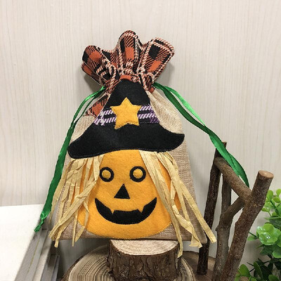 

Halloween Linen Gift Bag Trick or Treat Candy Bag with Drawstring Closure Halloween Party Costumes Supplies Decorations--Black Cat