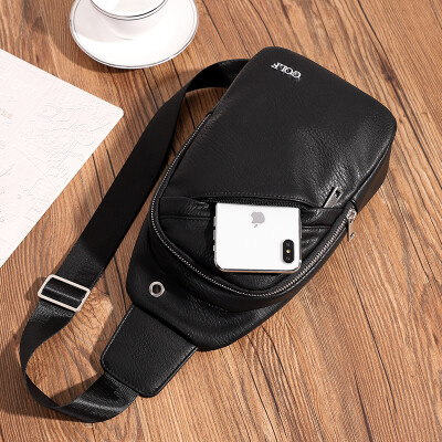 

Golf GOLF chest bag mens shoulder Messenger bag trend soft leather mens bag D9BV52988J black