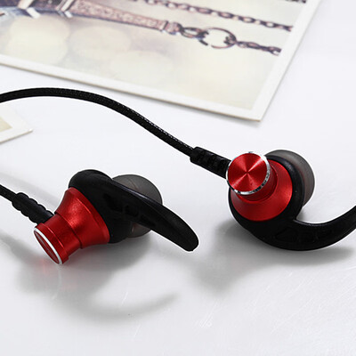 

Wireless card sports Bluetooth headset in-ear card plug-in subwoofer stereo running magnetic Bluetooth headset