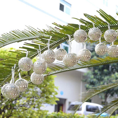 

JIAWEN 4m 20LEDs Iron Ball LED String Lights Luminaria Golden SilverBall Flashing Lights AC 110-220V