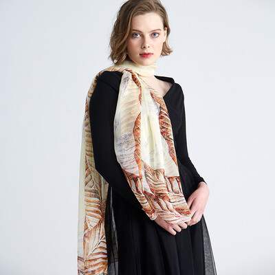 

Hengyuan Xiang silk silk scarf ladies spring&autumn winter printing simple silk scarf summer sunscreen scarf long thin section wild Korean version of the shawl dual-use 50M18723 beige