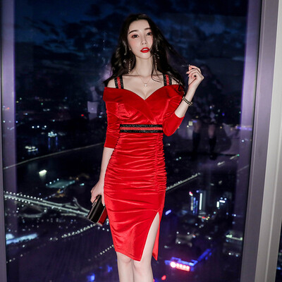 

Ladies wear women&39s 2017 autumn&winter women&39s slings a word collar slim gold velvet long paragraph bag hip skirt dres