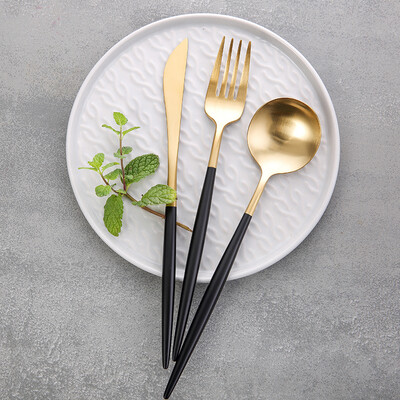

Beijing Tokyo made 304 stainless steel Western steak cutlery three pieces set with black gold suit