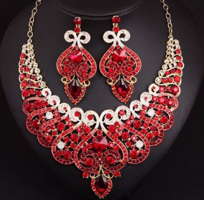 

new nice luxury fashion exaggerated crystal flashing diamond necklace earrings set dress party bride female accessories