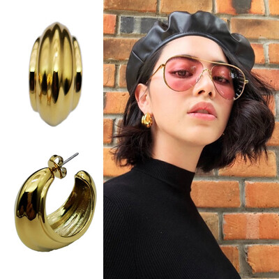 

NeillieN EarringsCopper Plated 18K Gold Semi-circle EarringsEar NailsFrench Designer BrandSimple Fashion Quality New Products