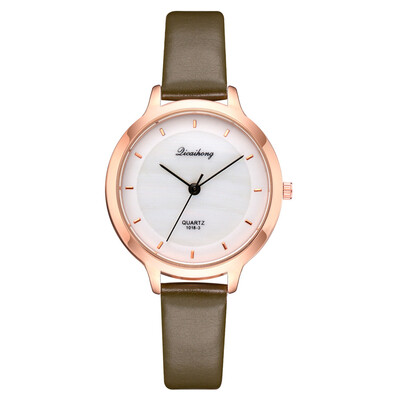 

Womens wild temperament watch casual PU belt student watch