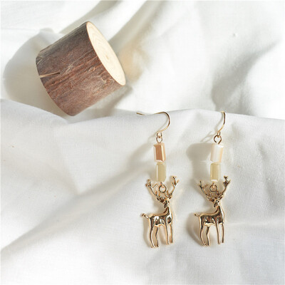 

2019 new brand design small animal pendant earrings gold generous simple fashion temperament gift Korean earrings for women