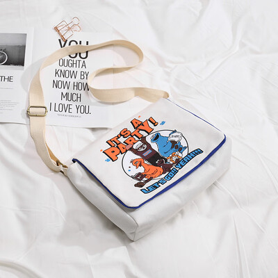 

Cloth bag female 2019 new Korean version of the wild cartoon printing canvas bag Messenger retro art shoulder Messenger bag