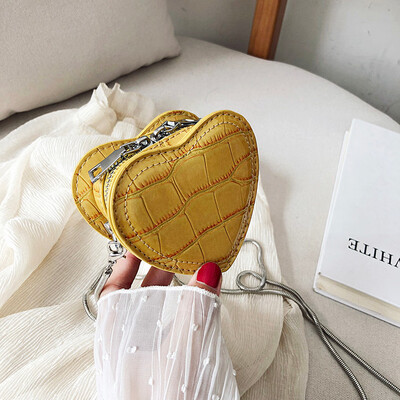 

Tailored Women Serpentine Leather heart-shape Crossbody Bag Handle Bag Chain Shoulder Bag