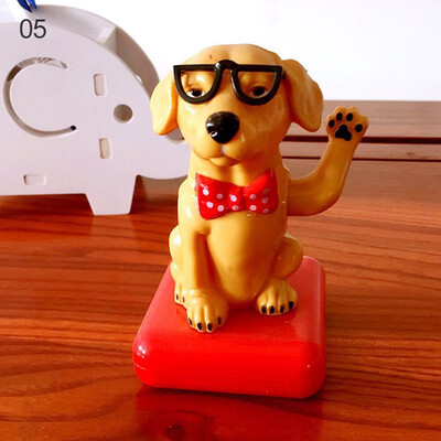 

​1pcs Cute Car Ornament ABS Solar Powered Shaking Swing Head Dog Lovely cartoon dog design Automobile Decoration Dashboard Toys