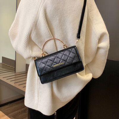 

Advanced sense bag foreign air bag 2019 new wave Korean version of the wild Messenger bag retro fashion portable small square bag