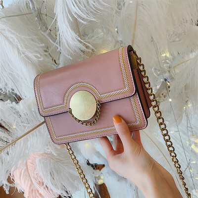 

Qiao Bani 2019 new Korean chic fashion embroidery chain small square bag street shoot trend single shoulder diagonal handbag