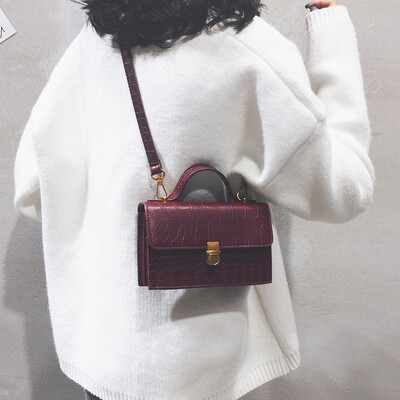 

Advanced sense of the ocean handbag handbags new 2019 fashion retro shoulder bag wild ins vintage crossbody bag