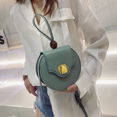 

Ins super fire high sense French small womens bag 2019 new fashion handbag summer small fresh messenger bag