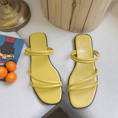 

Summer 2019 new female Korean version of chic simple word with two flat number with Roman open toe soft bottom sandals