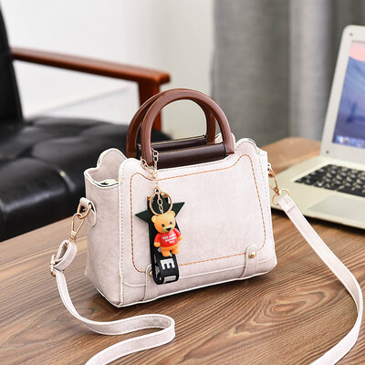 

Female summer large-capacity retro handbag fairy messenger bag Korean Joker shoulder bag tide