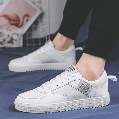 

Small white shoes mens shoes 2019 summer new wave shoes Korean version of the trend of summer breathable wild canvas white shoes shoes