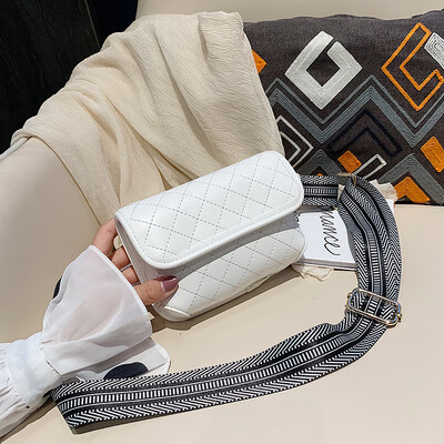

Korean version of Joker small bag fashion broadband Lingge small square bag new 2019ins womens shoulder bag Messenger bag