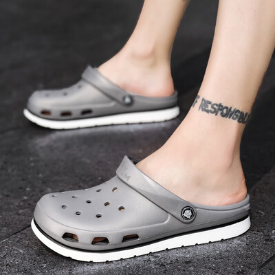 

Sandals mens summer trend Korean version of beach shoes mens slippers summer wear sandals slip-proof soft bottom hole shoes men