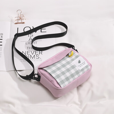 

Chic literary girl slung small bag female 2019 plaid canvas bag Japanese foreign gas wild shoulder student bag
