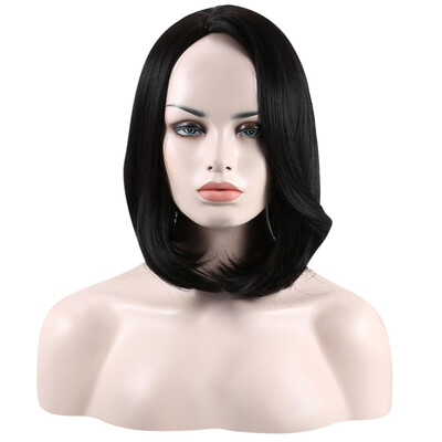 

Short Side Part Tail Upwards Natural Straight Bob Synthetic Wig