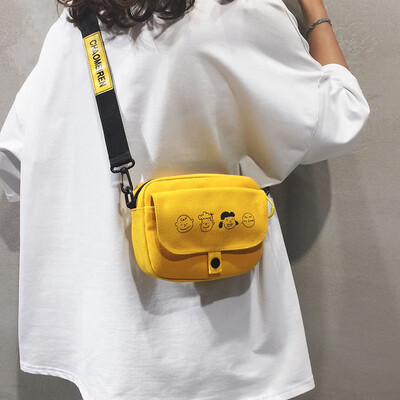

New small bag female 2019 new summer ins mini canvas bag girl personality wild shoulder Messenger bag