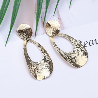 

2019 Hot Sale Women Heart Drop Earrings Girl Gift Flower Leaf Pendant Statement Earring Fashion Party Jewelry bijoux Orecchini