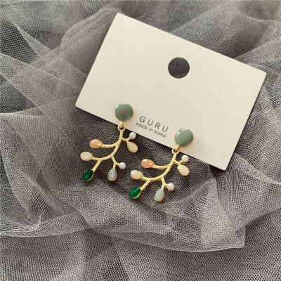 

2019 latest design brand color flower earrings generous minimalist temperament fashion summer gift Korean earrings for women