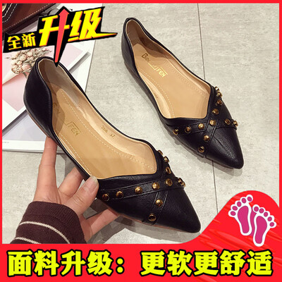 

Net red shoes women 2019 spring new Korean version of Joker pointed shallow flat shoes spring retro bean shoes tide