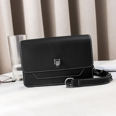 

High-grade foreign ladiesbags small square bags Chaohuan version texture inclined bag fashion chain single shoulder