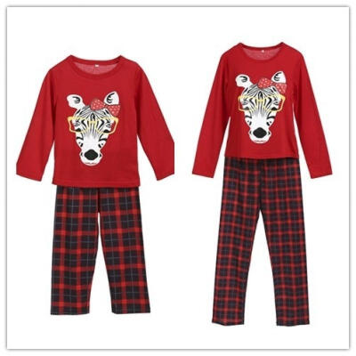 

Fashion Family Christmas Matching Pajamas Kids Mom Dad Xmas Sleepwear Nightwear 4 Types Hot Sale