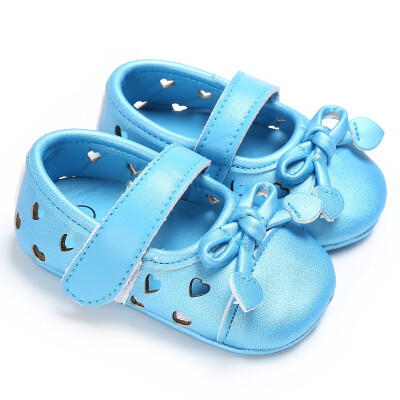 

Baby Girls Princess Shoes Kidsborn PU Leather Bow Hollow Heart-Shaped Soft Soled Anti-Slip Shoe