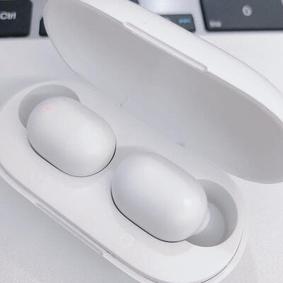 

TWS True Wireless Bluetooth Headset Binaural 50 With Battery Compartment In-ear Earphones