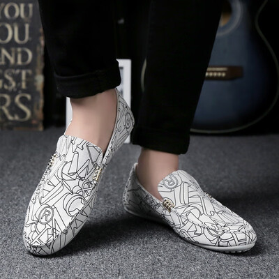 

2018 new youth wearing a pedal shoes in the summer mens shoes lazy shoes feet breathable