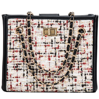 

Korean version of the portable sequins package 2019 new shoulder lock small square bag fashion Messenger chain handbags