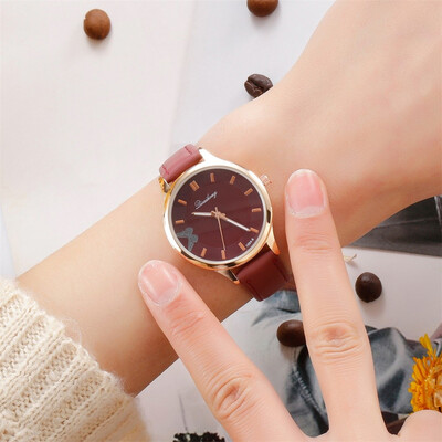 

RM Women Fashion Leather Band Analog Quartz Round Wrist Watch Watches