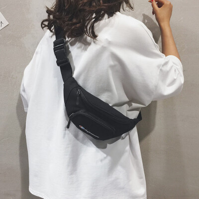 

Ins canvas small bag female 2019 new Korean casual letter girl chest bag wild sports mobile phone pocket