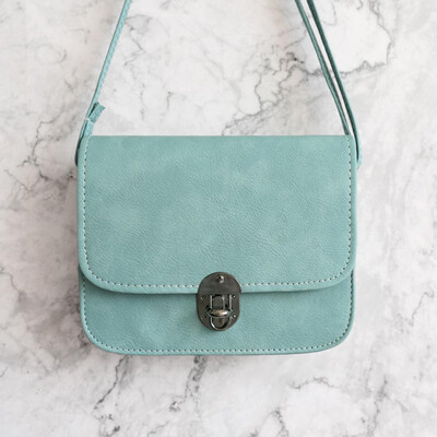 

Women Messenger Bags Woman Fashion Solid Color Cover Lock Shoulder Crossbody Phone Beach Bag