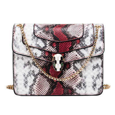 

Fashion rivet embroidery small square bag 2019 new foreign air bow broadband handbag tide wild shoulder bag