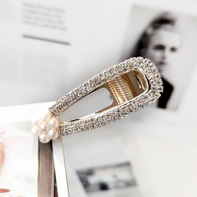 

Beautiful Pearl Rhinestone Decoration Hairpin Geometric Shape Hollow Design Women Hair Clip