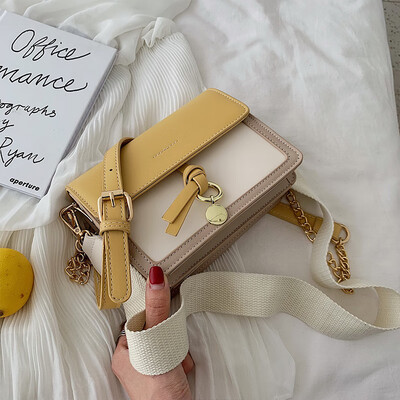 

New small bag handbags new 2019 Korean version of the tide fashion Messenger bag female wild hit color chain small square bag